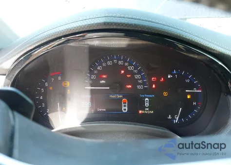 2015 Cadillac Xts Standard z USA, uszkodzony, nr VIN 2G61L5S38F9210671